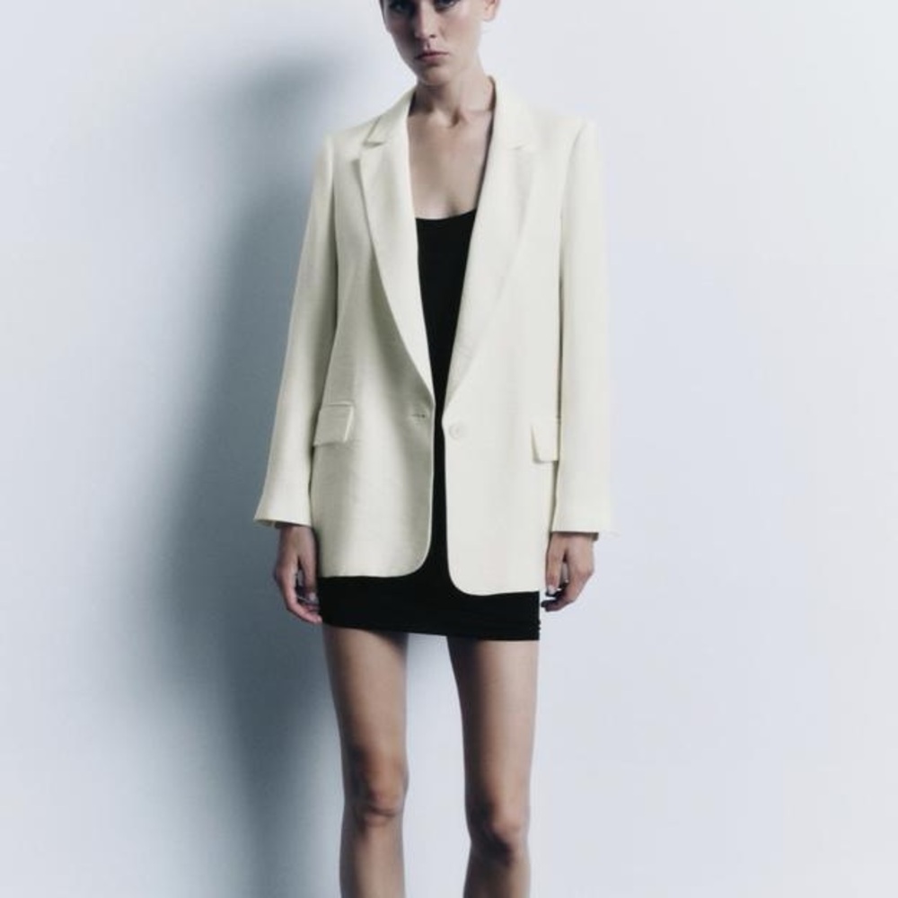 ZARA White Blazer *NWT* - Picture 2 of 5